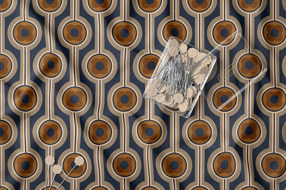 Retro Geometric Seamless Pattern, a Pattern Graphic by StudioGlouna (Photo 3 of 6)