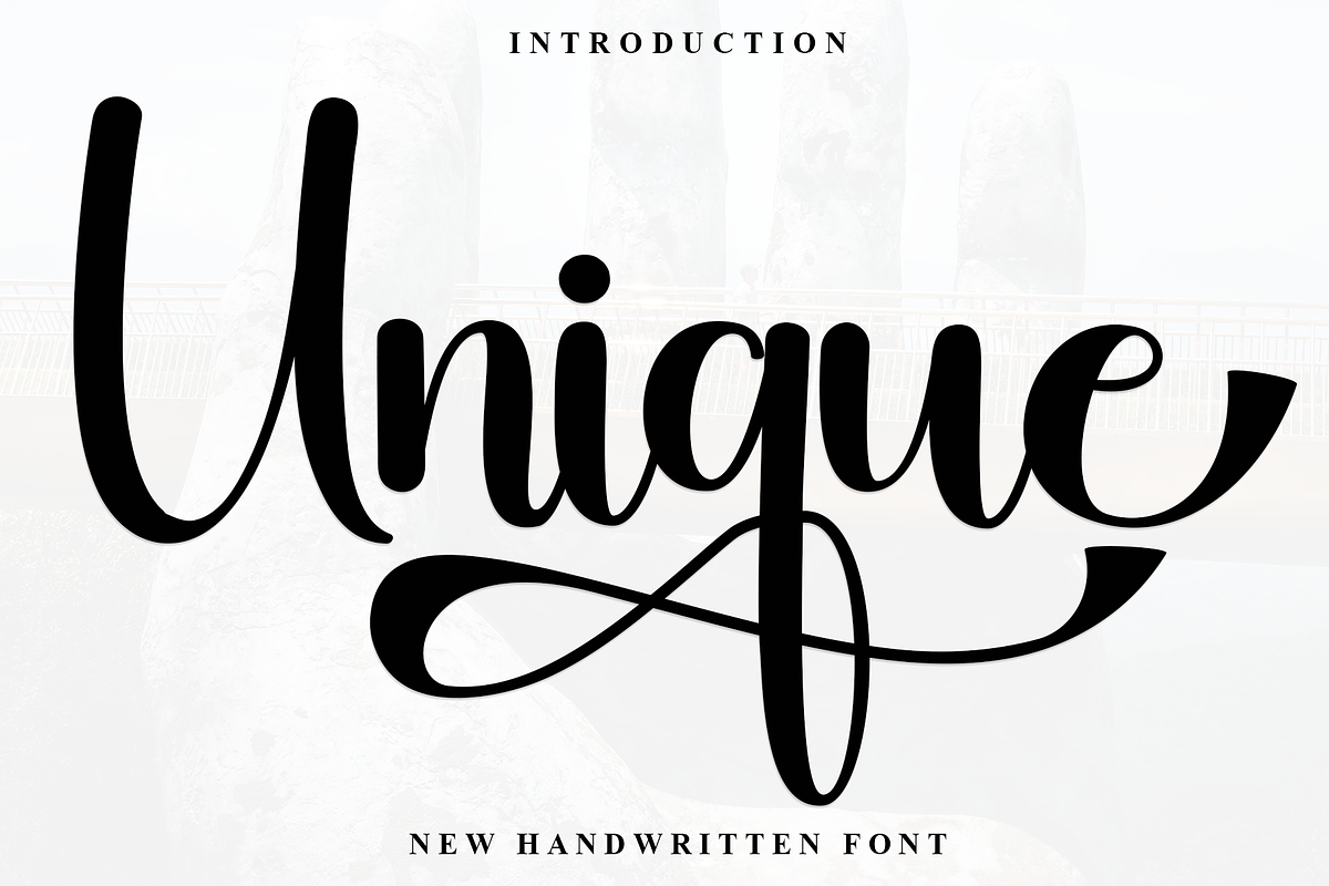 Unique, a Handwritten Font by InermediaSTUDIO (Photo 5 of 8)
