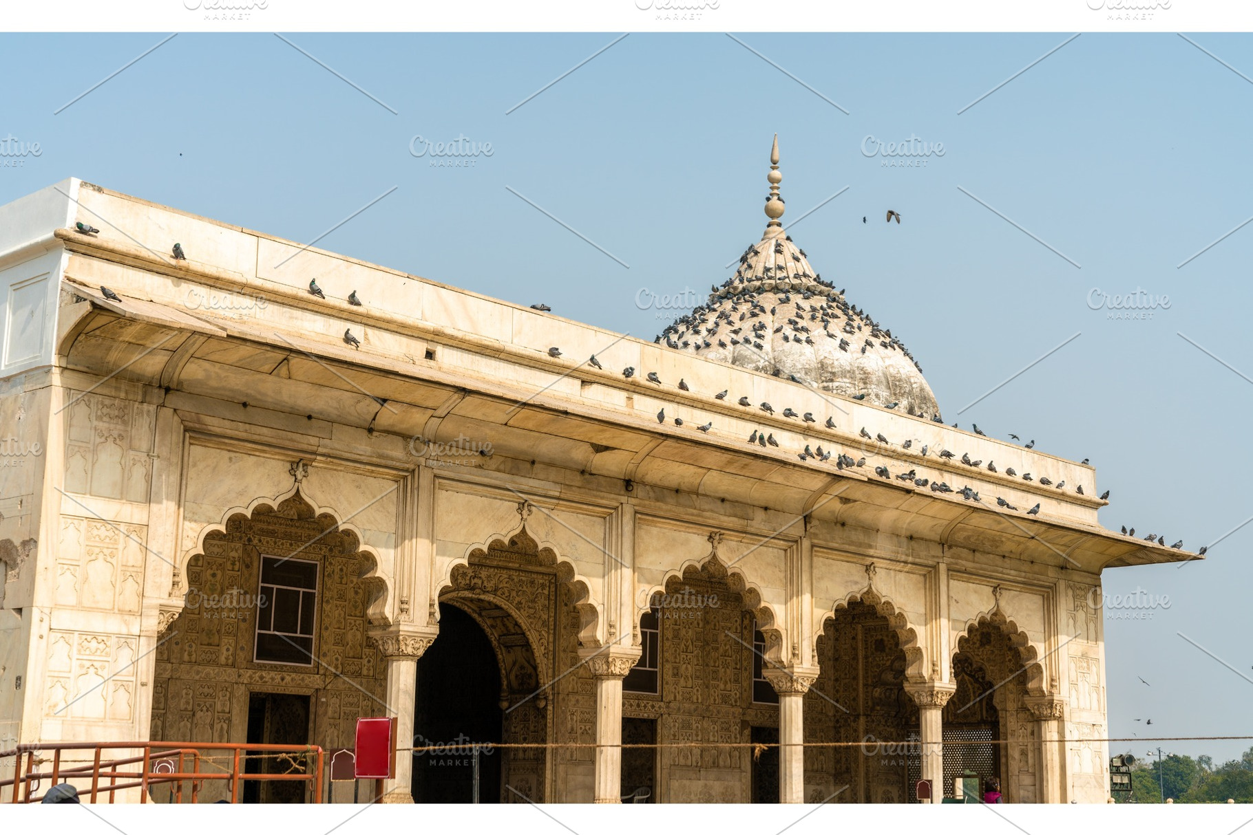 The Diwan-i-Khas or Hall of Private Audiences at the Red Fort of Delhi, India, an Architecture Photo by Leonid Andronov