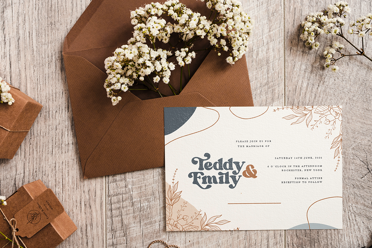 Free Download - Fontfreebie