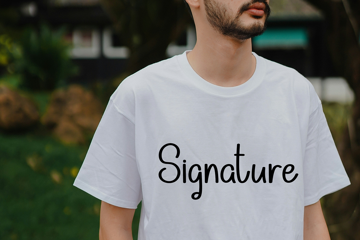 Hello Grandma, a Handwritten Font by FreshTypeINK (Photo 2 of 8)