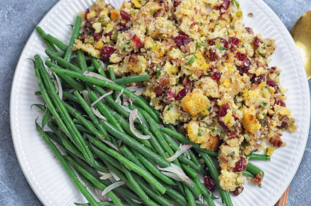 Green beans with caramelized shallots and Traditional Cranberry pecan cornbread