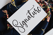 Christmas Wreath | Script Font, a Script Font by Scratchones (Thumbnail 3 of 6)