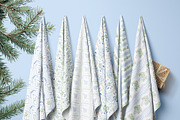 Grandmillennial Christmas patterns, a Pattern Graphic by Tani Kuzminka (Thumbnail 22 of 23)