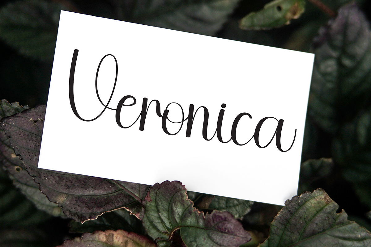 Baby Catalina, a Handwritten Font by InermediaSTUDIO (Photo 7 of 8)