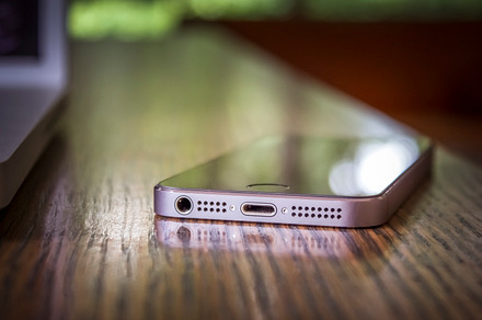 Iphone 5S Scene Ic Stock Photo Containing Iphone And Mac preview 5