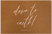 Sarfianto, a Script Font by pineungtype (Thumbnail 8 of 10)