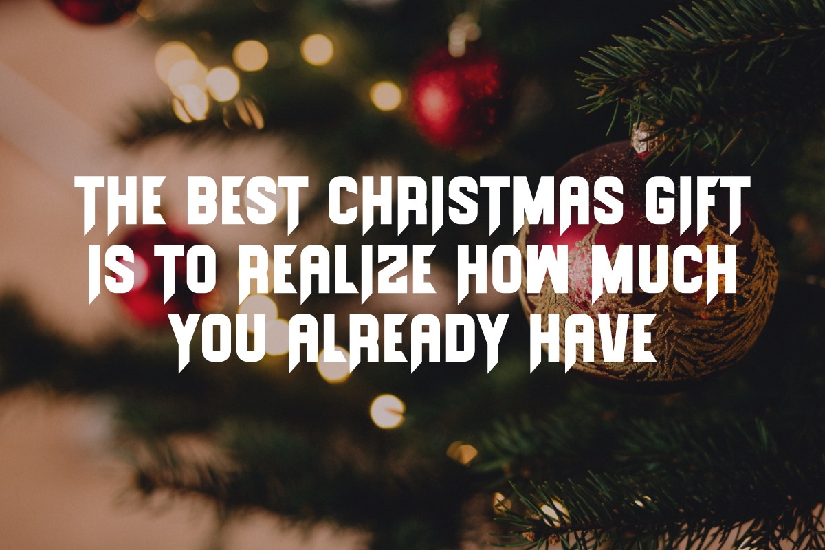 Patriotic Christmas  - Quirky Font, a Sans Serif Font by Pian45 Studio (Photo 2 of 8)