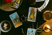 Queens & Lovers Tarot Photo Stock, a Food & Drink Photo by House of Divine Style (Thumbnail 8 of 13)