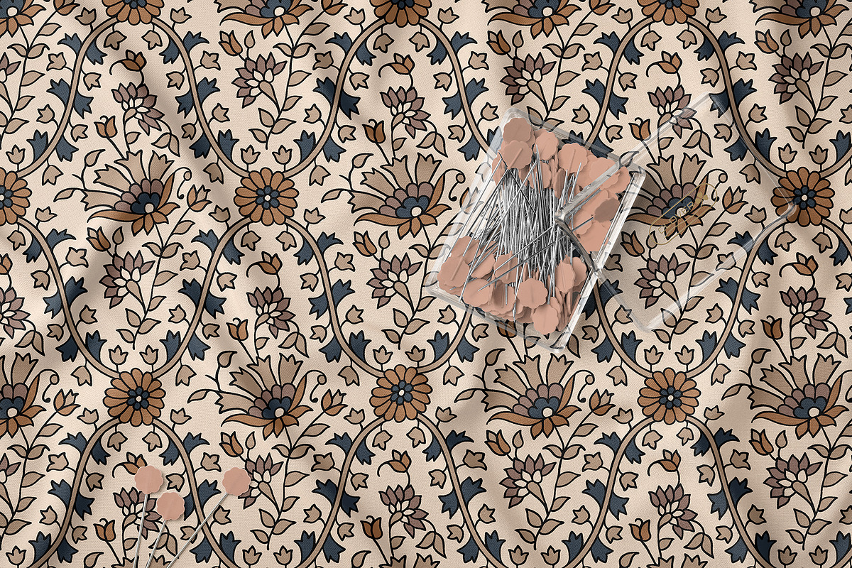 Vintage Damask Floral Pattern, a Pattern Graphic by StudioGlouna (Photo 2 of 9)