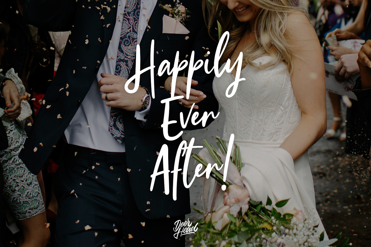 Vandella Handstylish Font, a Script Font by Alif Devan R. (Photo 2 of 7)