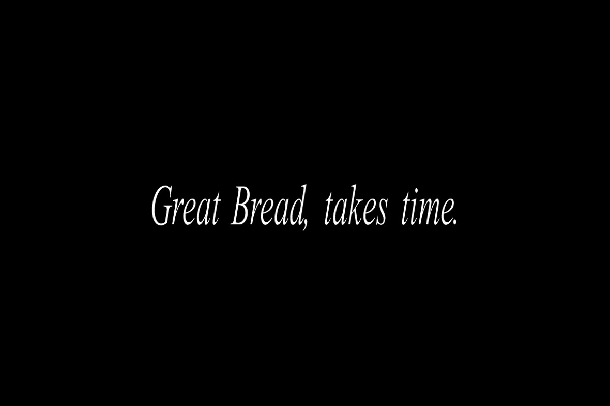 Croissant Classic, a Serif Font by Types&Toast (Photo 3 of 10)