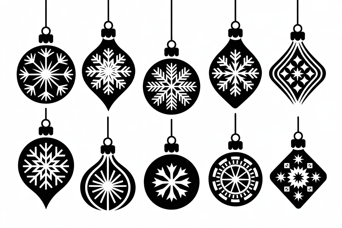 Christmas Decoration Ornament, an Illustration by Amazin_art (Photo 3 of 9)