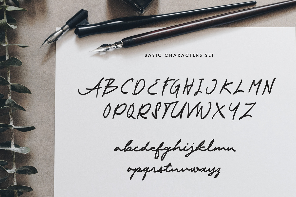 Pentecoste, a Handwritten Font by rudiSasori (Photo 8 of 12)