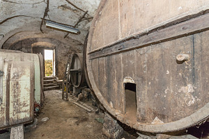 Vintage cellar, an Industrial Photo by KYNA STUDIO