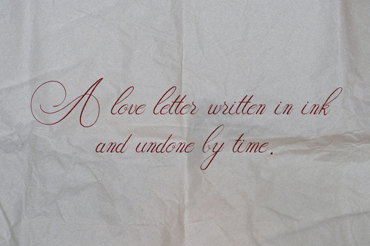 Fleurienne – Handwritten Script Font, a Handwritten Font by Gau Silva Studio (Photo 2 of 6)