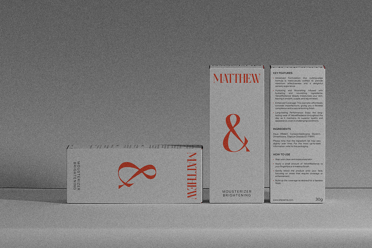 Santiago Vintage Serif Font, a Serif Font by Graphicxell (Photo 4 of 10)