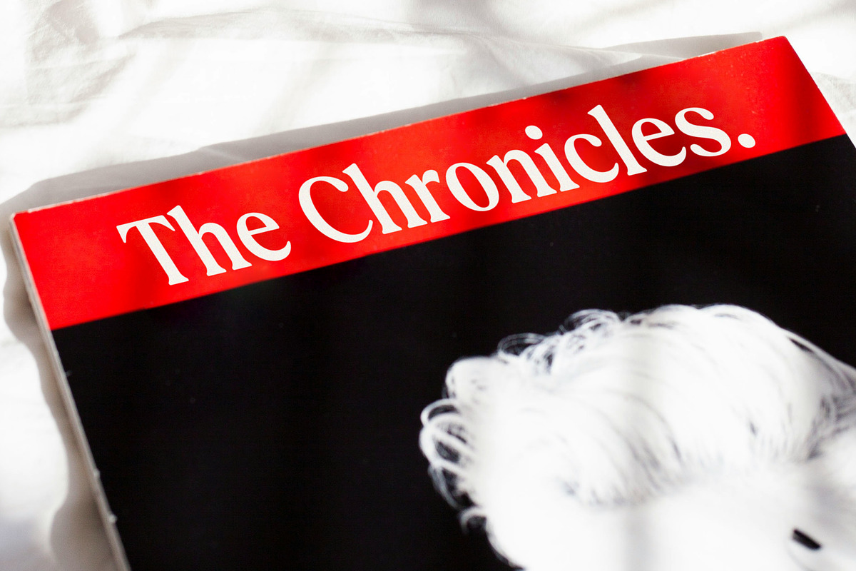 Exclusive Editorial - Retro Serif, a Serif Font by Dora Typefoundry (Photo 5 of 12)
