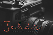 Vigetha Script Font, a Script Font by Awanstudio (Thumbnail 3 of 10)
