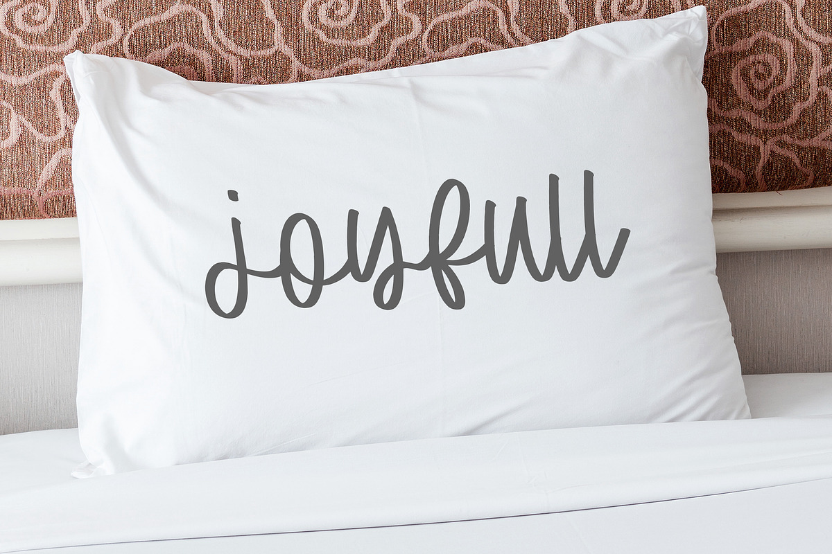 Darling Charm Font, a Handwritten Font by Timurtype (Photo 5 of 7)