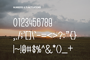 Gussblom, a Font by puji_hartono (Thumbnail 4 of 5)