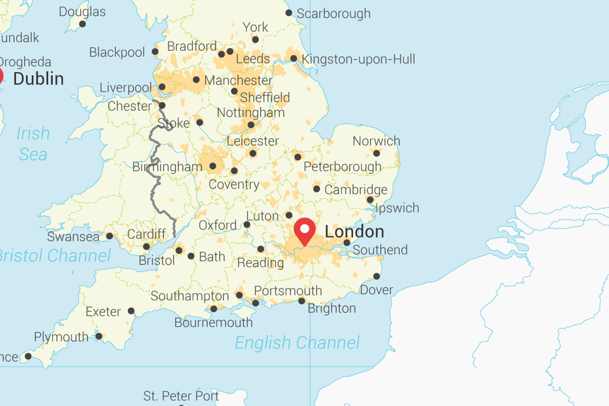 Map of the United Kingdom & Ireland, an Illustration by Vector Maps (Photo 2 of 4)