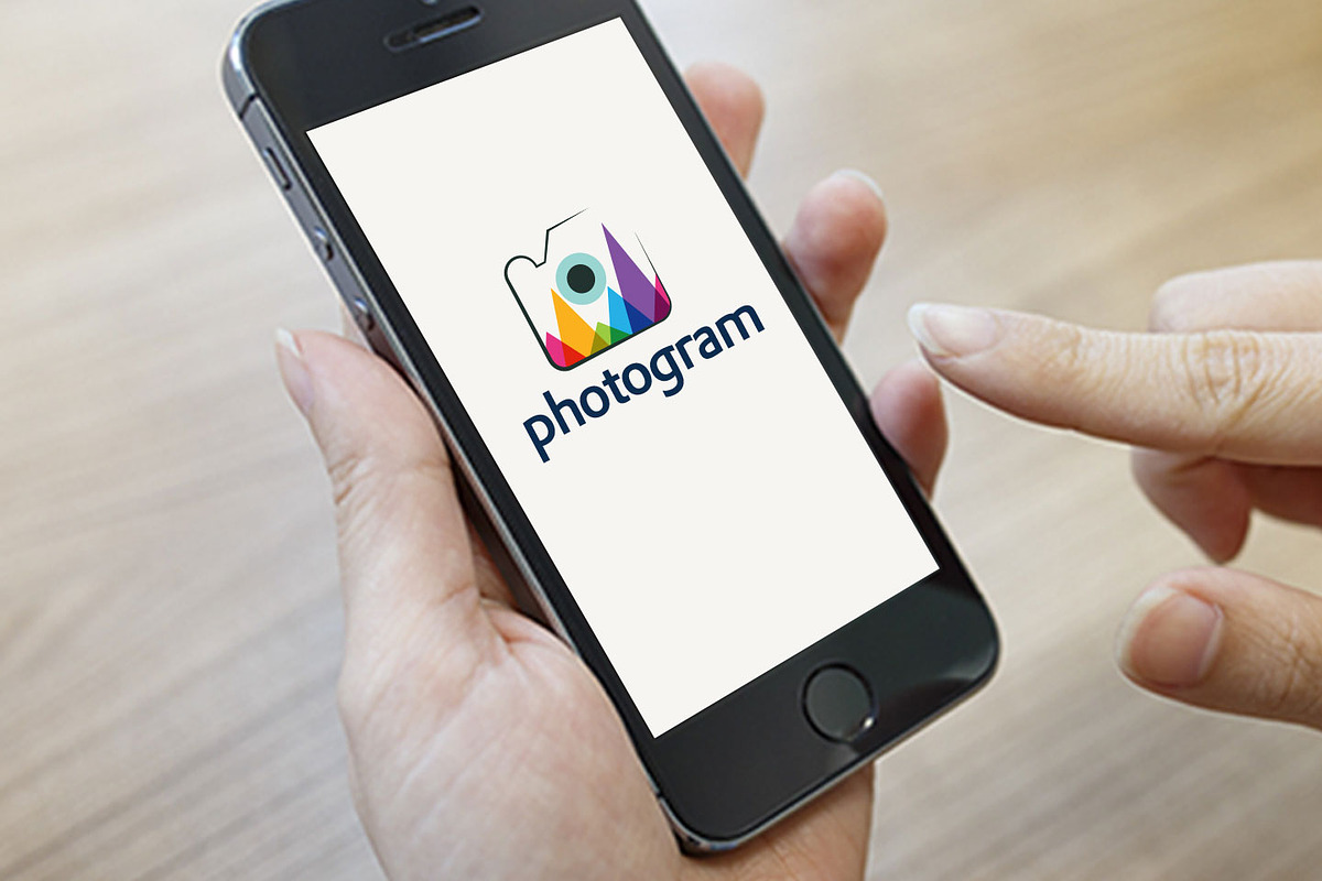 Photogran, a Branding & Logo Template by legendshop (Photo 2 of 3)