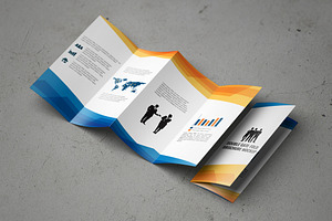 Double Gatefold Brochure Mockup