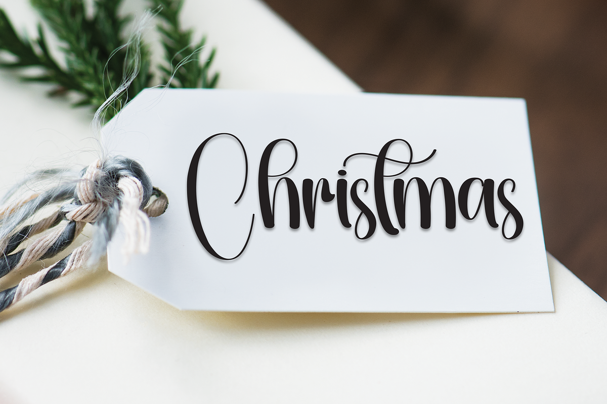 Lettering | Script Font, a Handwritten Font by Scratchones (Photo 5 of 9)