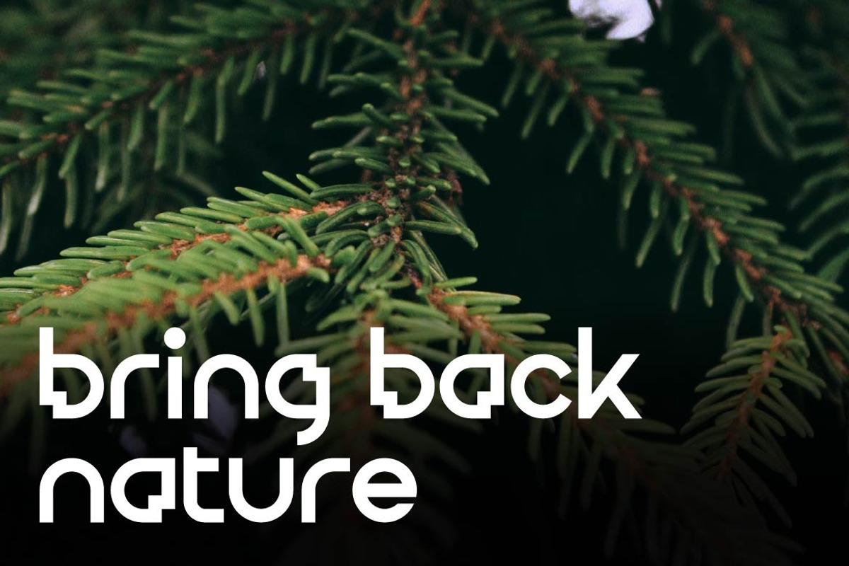 Motage – Geometric Logo Sans Serif, a Sans Serif Font by Artiveko (Photo 5 of 8)