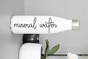 Farmhouse, a Handwritten Font by InermediaSTUDIO (Thumbnail 7 of 8)