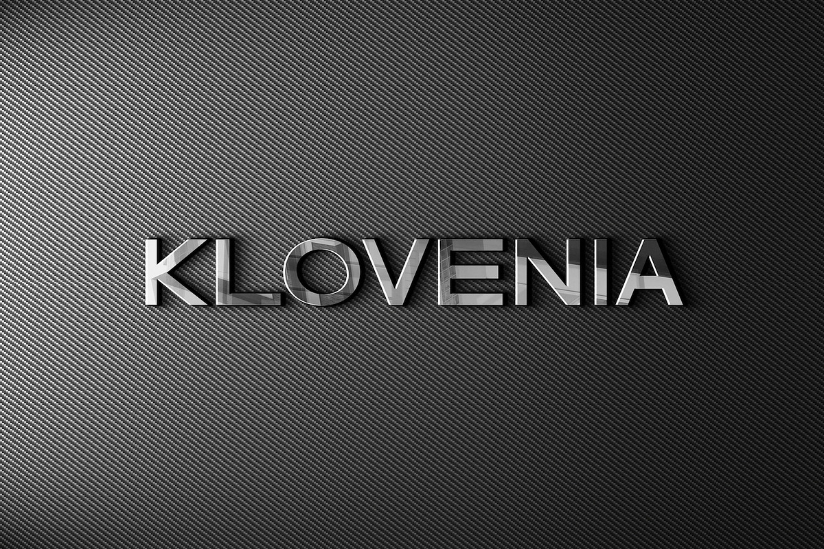 The Qlickers - Casual Sans Serif Fon, a Sans Serif Font by StringLabs (Photo 13 of 15)