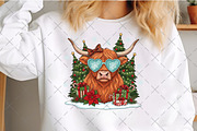 Cute Christmas Light Highland Cow, an Illustration by Craft Nest (Thumbnail 3 of 6)