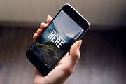 10 IPhone mockups, an iPhone Mockup by Egor Shkolnikov (Thumbnail 5 of 11)