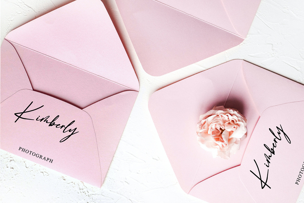 Gattermoon // Modern Script Font, a Script Font by Yuby Creative (Photo 6 of 6)