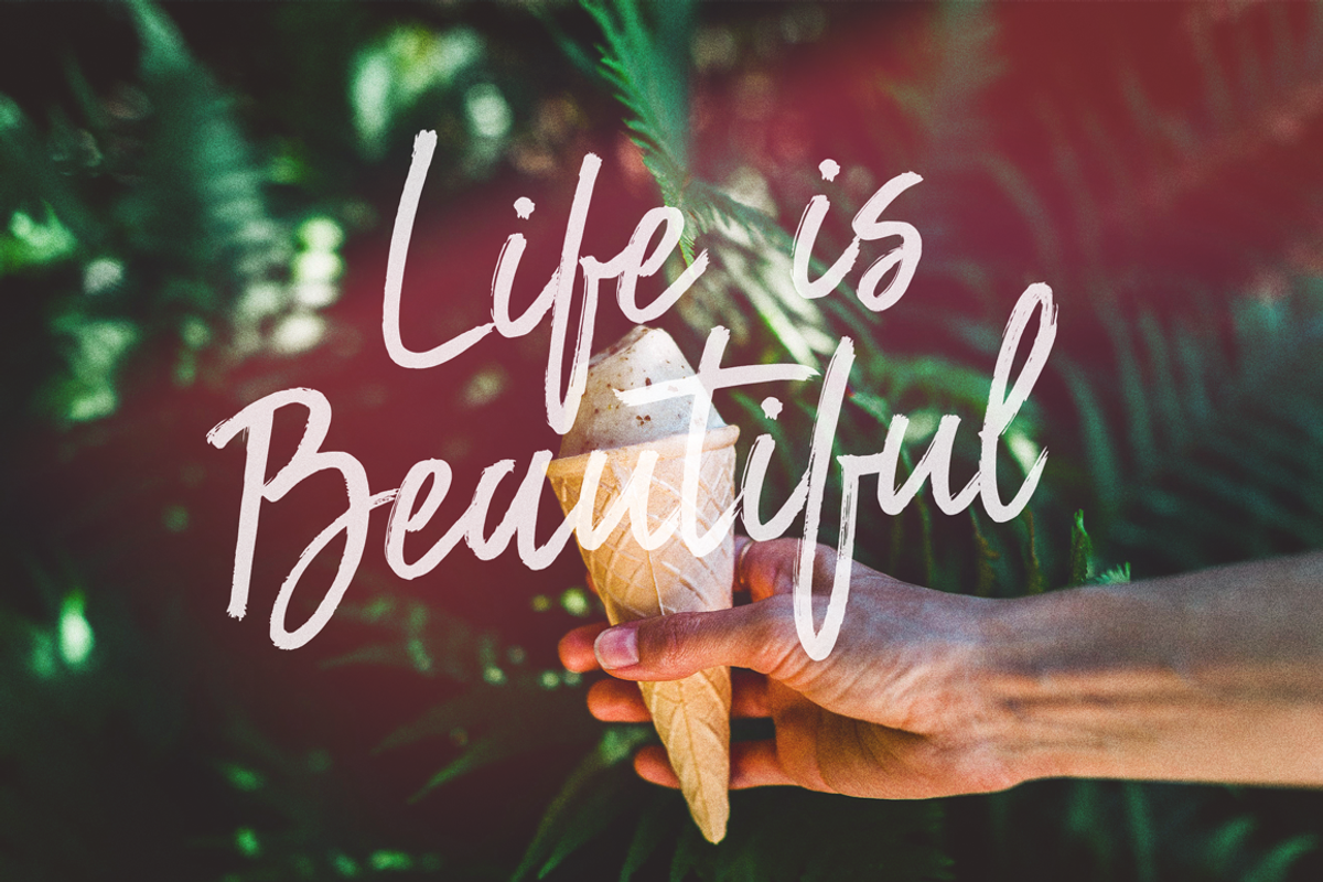 South Mind Font, a Script Font by Ayya Studio (Photo 10 of 11)