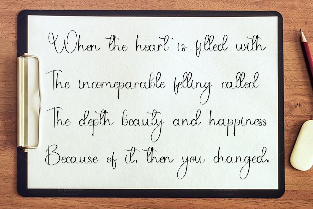 Dellinda, a Handwritten Font by FreshTypeINK (Photo 5 of 7)