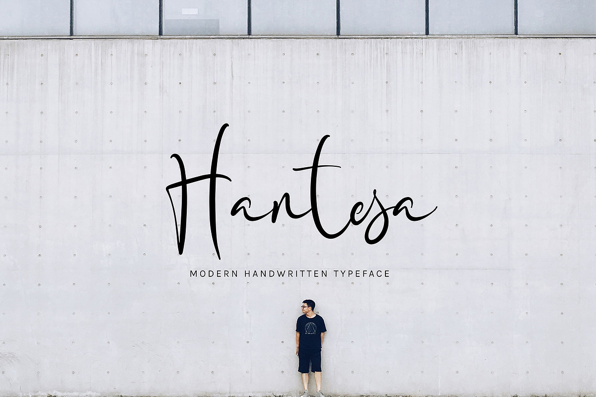 Darita Sent, a Script Font by pineungtype (Photo 4 of 7)