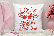 Valentine Highland Cow PNG, an Illustration by DreamPrint404 (Thumbnail 3 of 8)