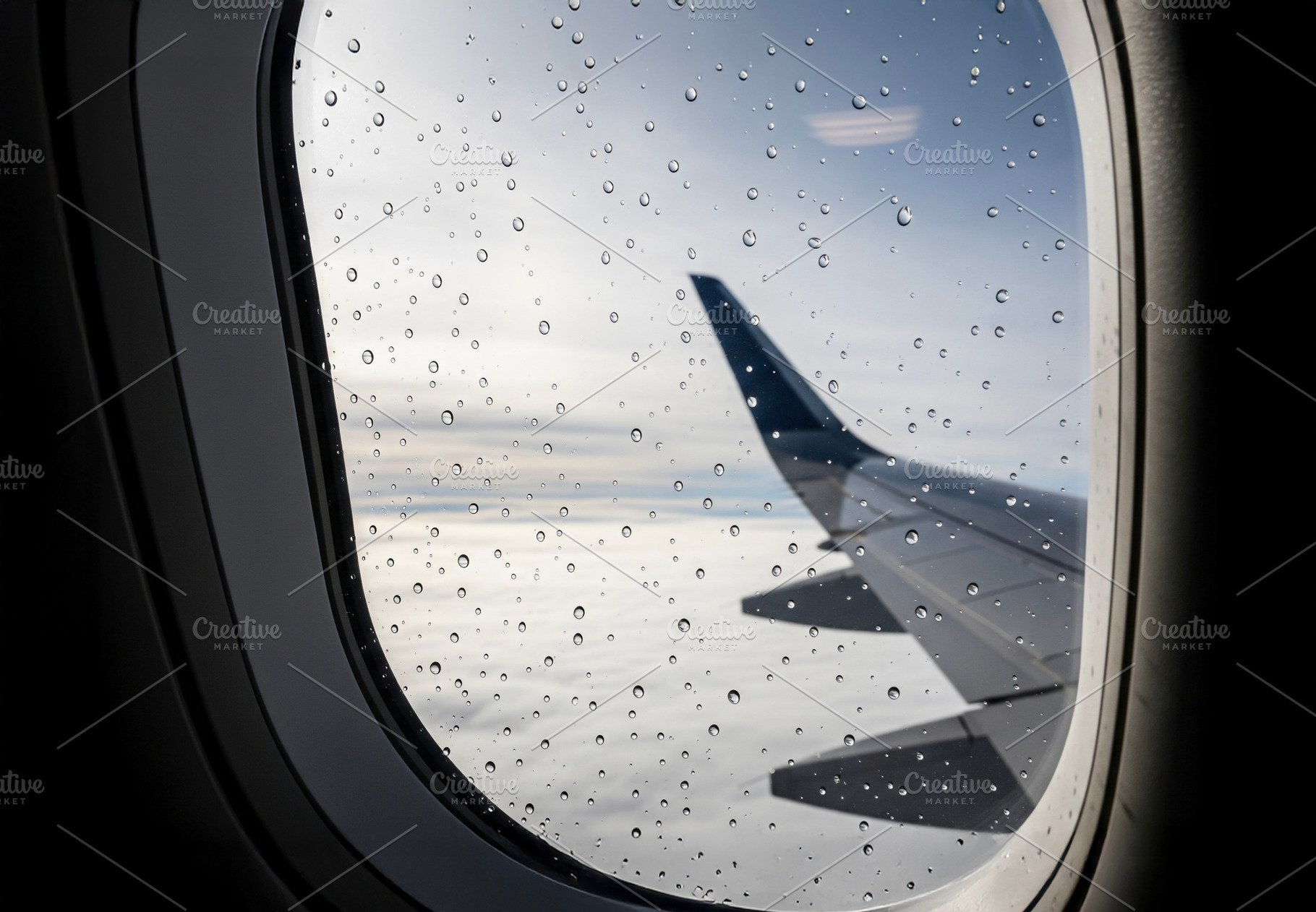 Rainy Flight, a Transportation Photo by rarrarorro