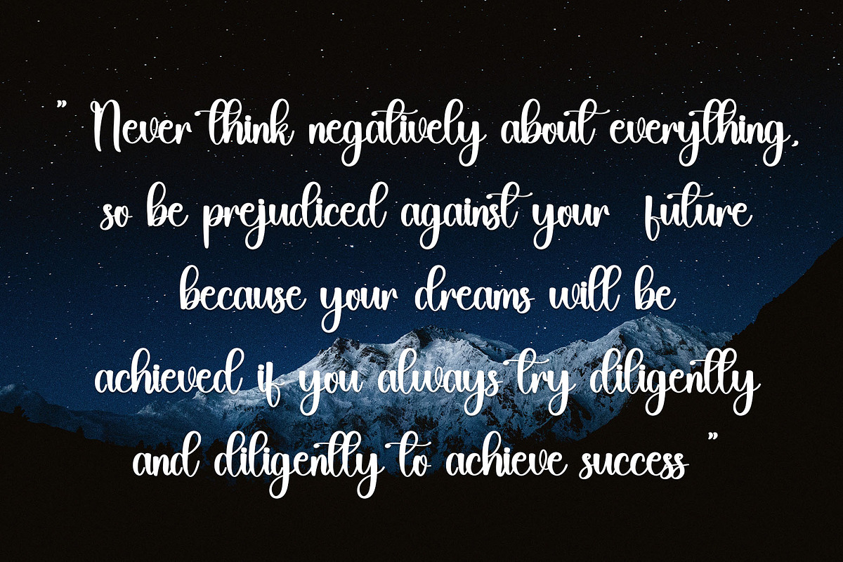 Starlight, a Handwritten Font by FreshTypeINK (Photo 5 of 12)
