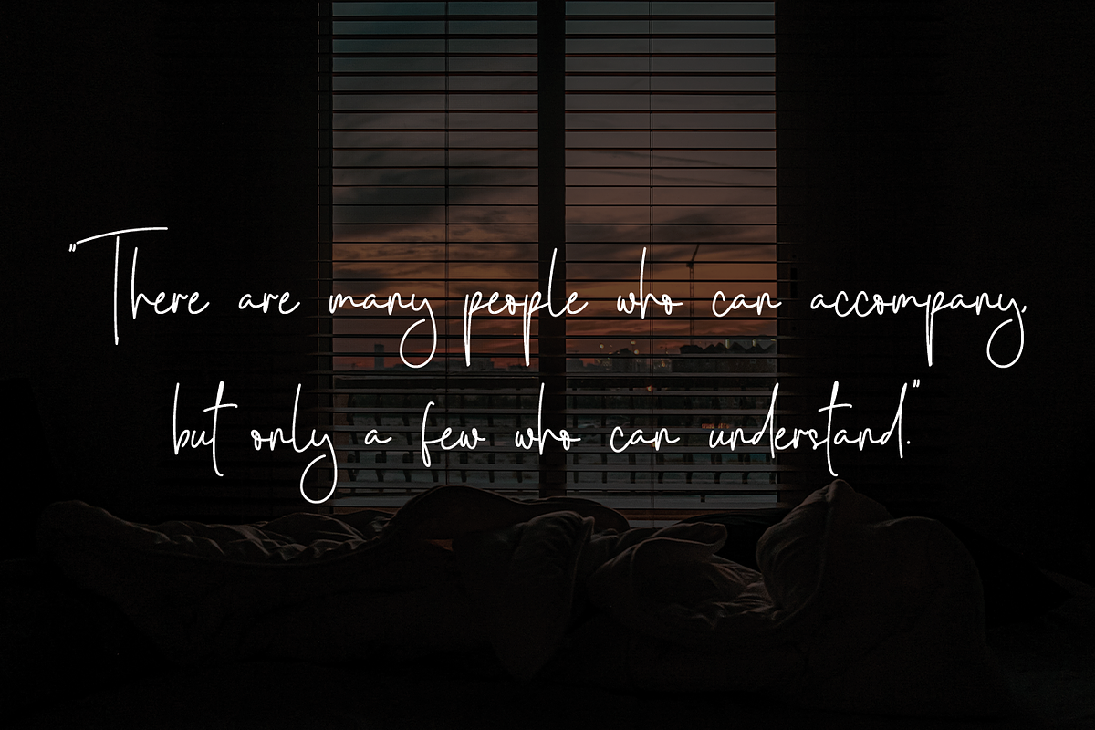 Jhonathan, a Handwritten Font by Majelis Font (Photo 5 of 9)