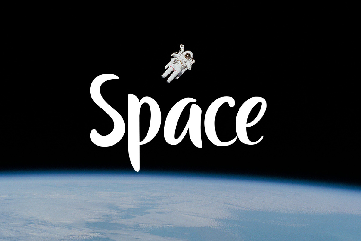 The Moon preview 3