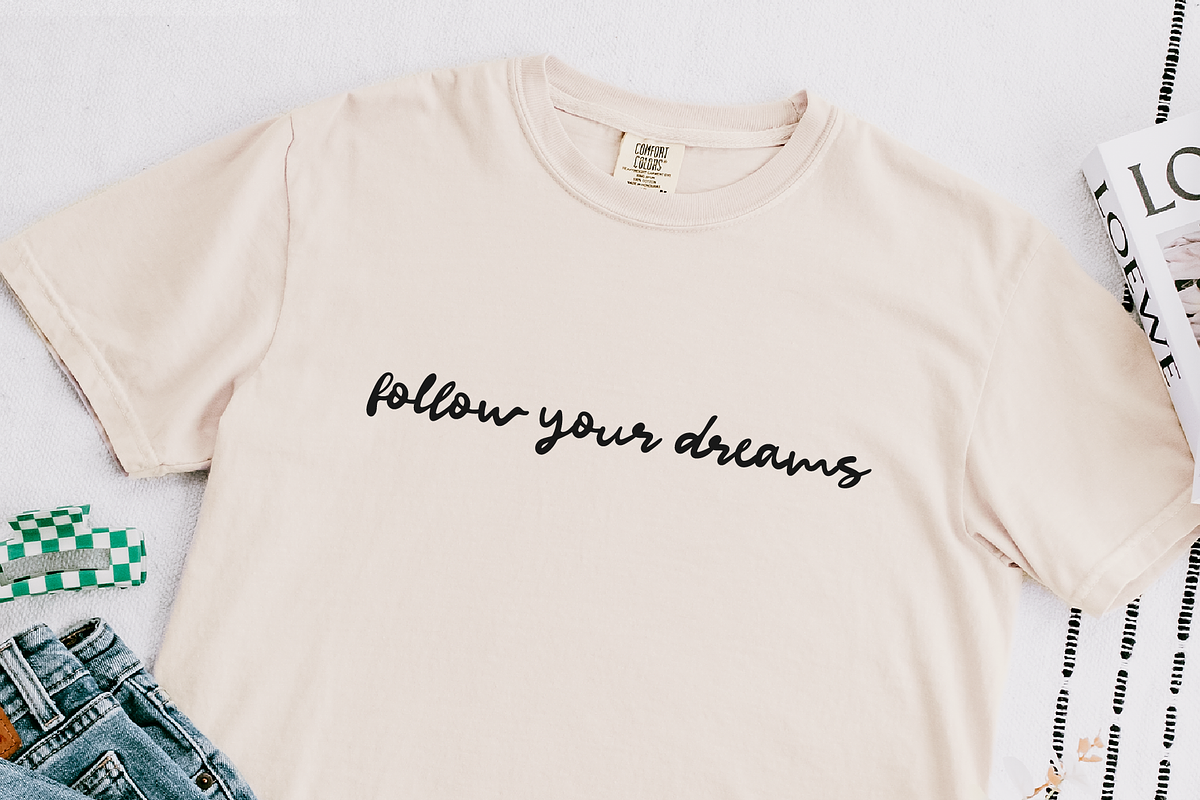 Absolutely Darling Bold Script Font, a Handwritten Font by Kaya Fonts (Photo 14 of 40)