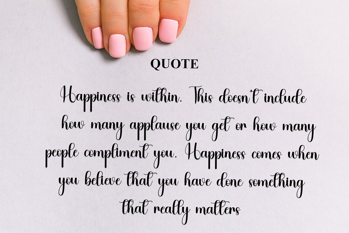 Delightful, a Handwritten Font by InermediaSTUDIO (Photo 4 of 8)