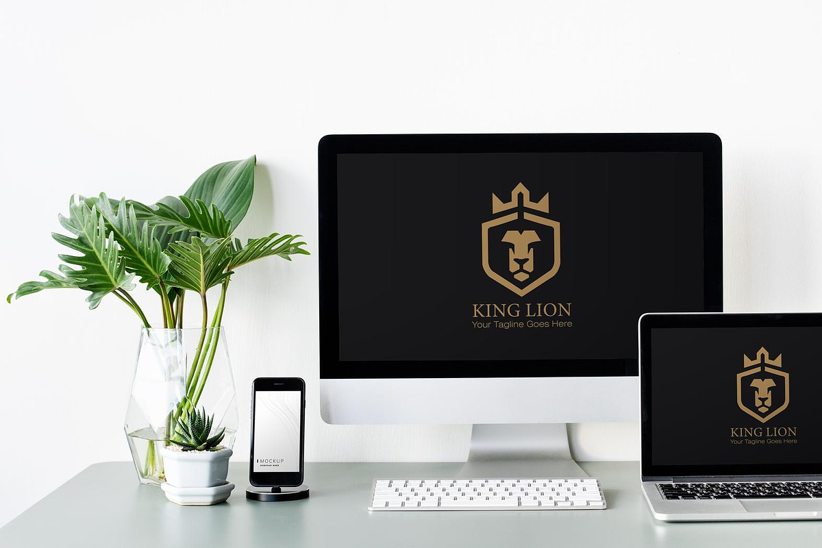 Custom King Lion Logo Design, a Branding & Logo Template by YUDesignStore (Photo 4 of 8)
