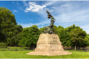 Monumento ai caduti del VIII Agosto 1848 in Bologna, Italy, an Architecture Photo by Leonid Andronov