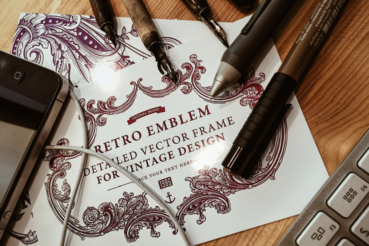 600+ Vintage Frames and Emblems, a Decorative Illustration by Anna Ozerina (Photo 10 of 11)