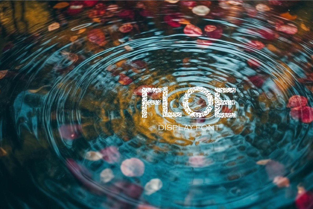Floe - Art Unique Font, a Sans Serif Font by Neelam (Photo 4 of 5)