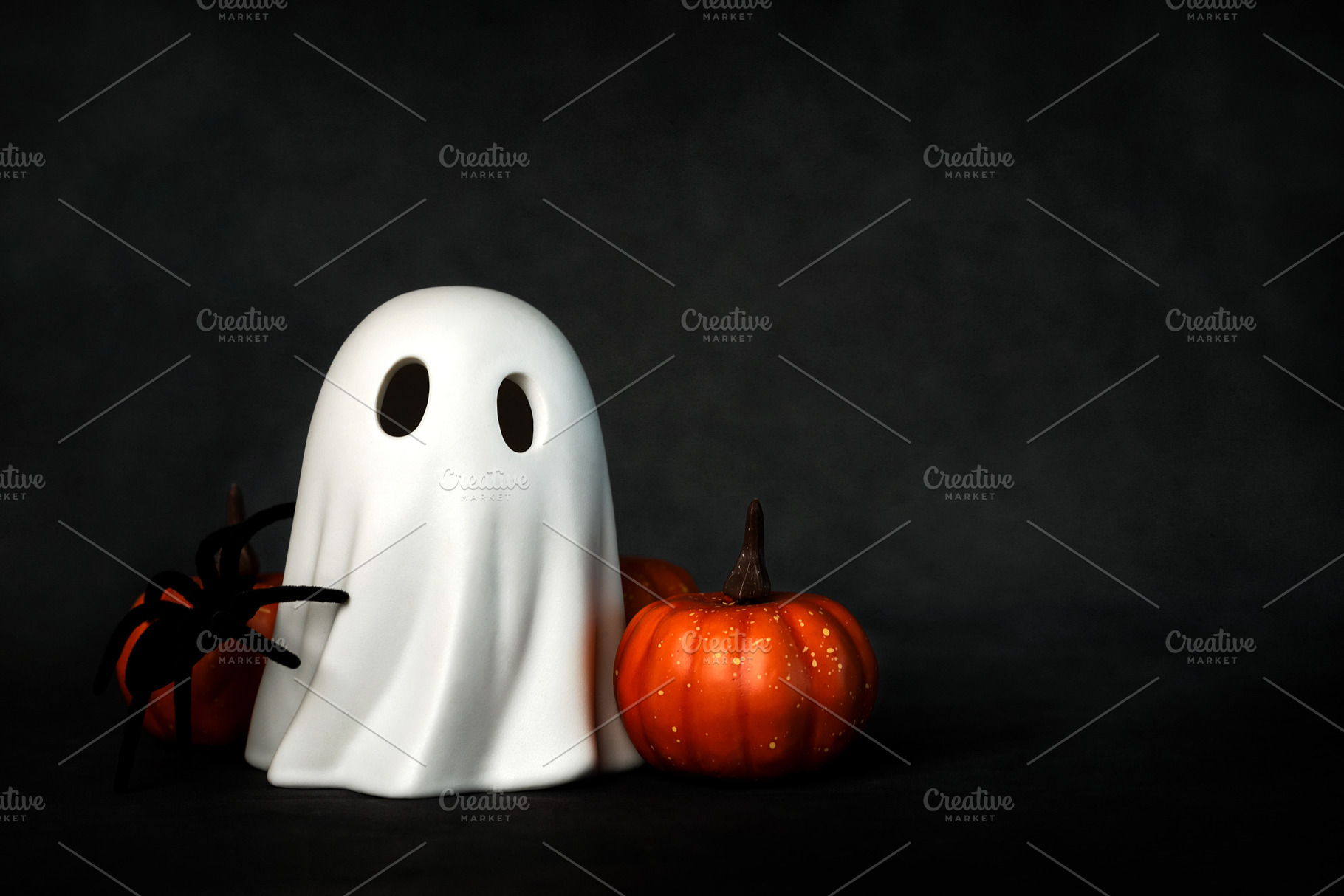 Halloween concept background, a Holiday Photo by esthermm